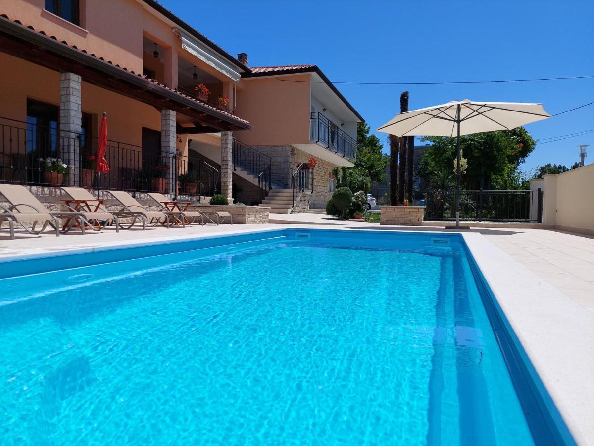 Villa Ivana Labin  Luaran gambar