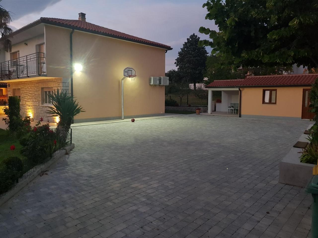 Villa Ivana Labin  Luaran gambar